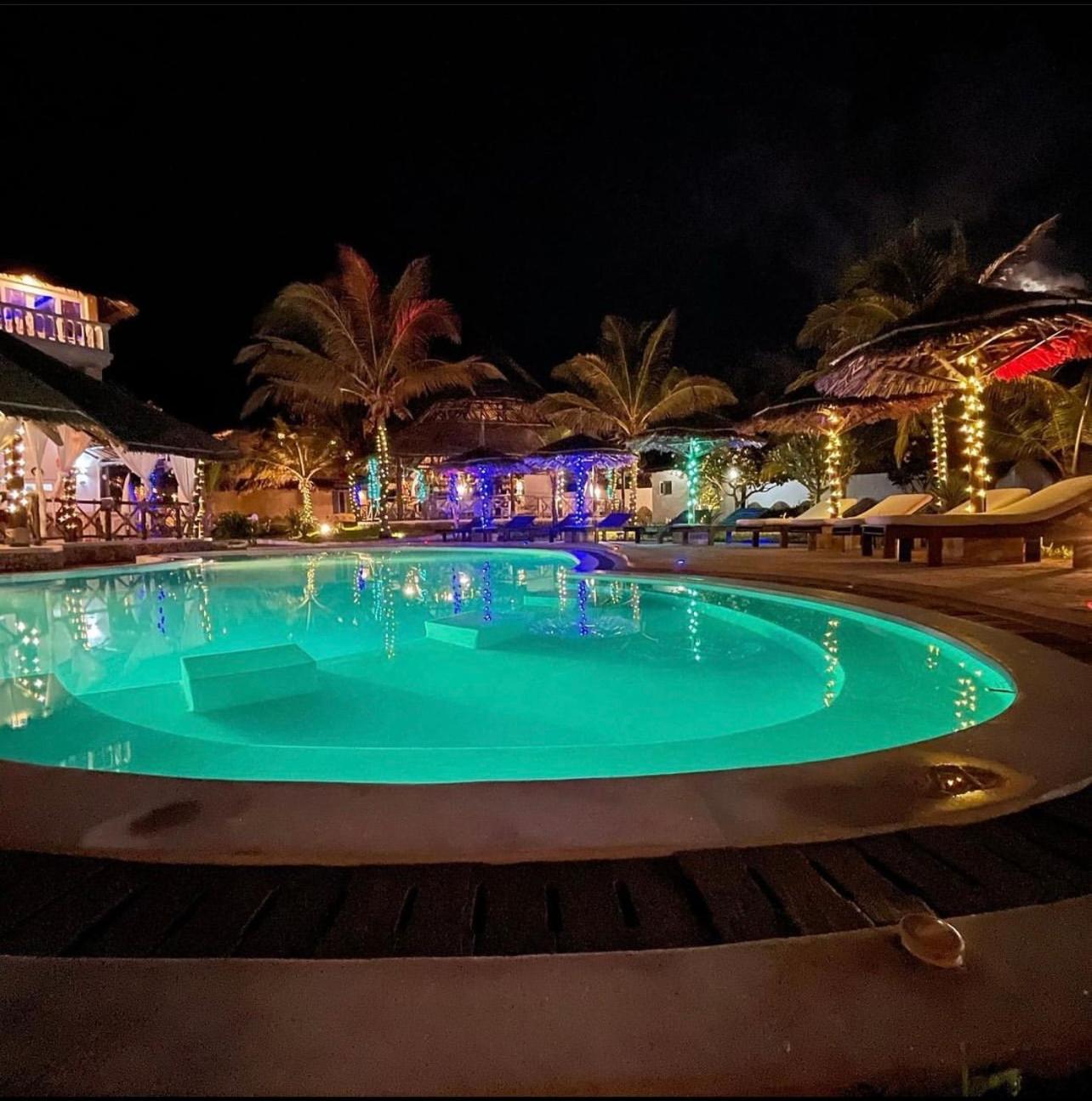 Terrazza Mawe Zuri Resort Watamu Kültér fotó